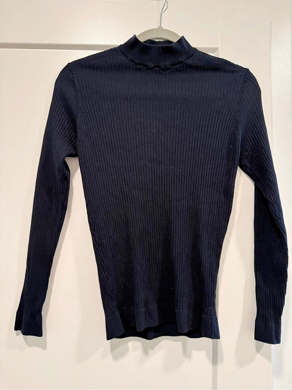 Zara Ribbed Turtleneck Sweater in Black S